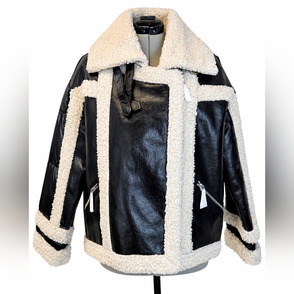 NVLT Women's Black & White Vegan Leather Shearling Fuzzy Coat Jacket Size S/M - Picture 3 of 16